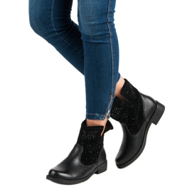 Botines slip-on negros 1