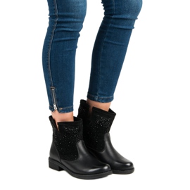 Botines slip-on negros 6