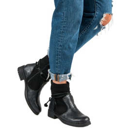 Forever Folie Botas de moda para el otoño. negro 5