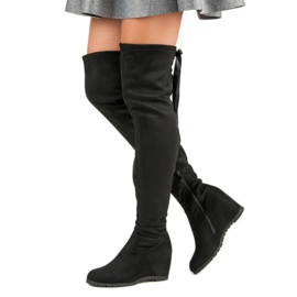 Bestelle Botas de muslo negras en cuña negro 7