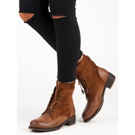Botas con cremallera marrón 6