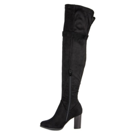 SDS Botas de muslo negras en el poste negro 3