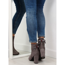 Botines de tacón gris E5120 L.GRAY 1