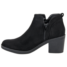 Ideal Shoes Botas de tacon alto negro 1 Ideal Shoes Botas de tacon alto negro 1