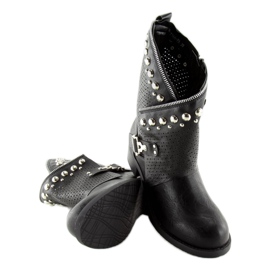 Botas negras con parte superior calada 7166-PA negro 8