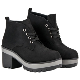 Botas ligeras de tacón alto negro 4