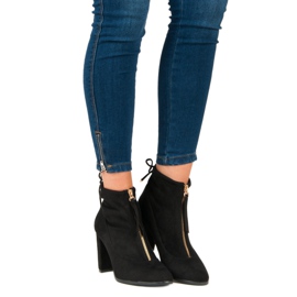 Mannika Botas de gamuza con estilo negro 4