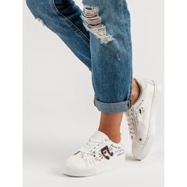 Zapatillas blancas con estilo blanco 1