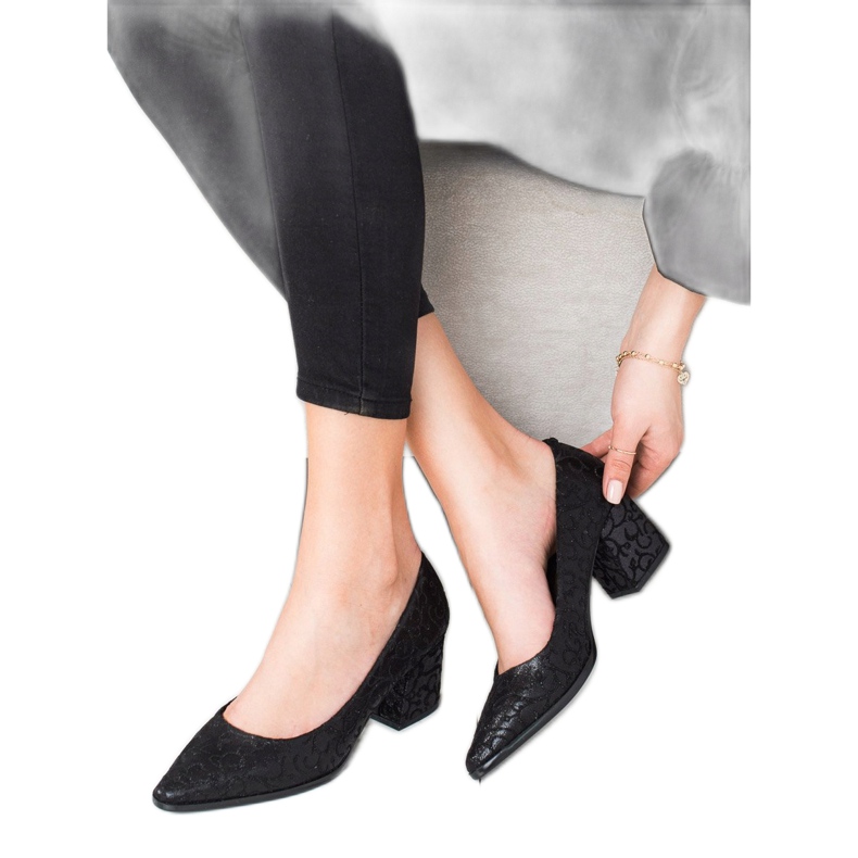 Kylie Bombas Negras Elegantes negro 1 Kylie Bombas Negras Elegantes negro 1