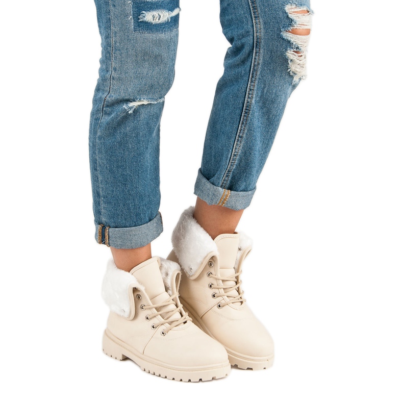 Tramperos beige con pelo 2 Tramperos beige con pelo 2