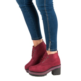 Botas ligeras de tacón alto rojo 1
