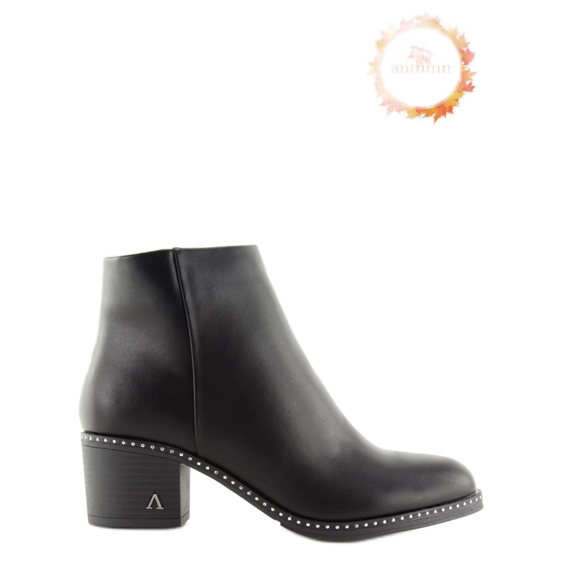 Botas con tacón estable negro BH120-KB 1