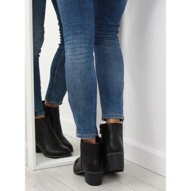 Botas con tacón estable negro BH120-KB 7