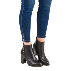 Super Mode Botas negras de tacón negro 1