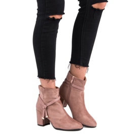 Botas de ante en polvo rosado 1