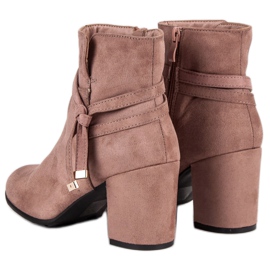 Botas de ante en polvo rosado 4