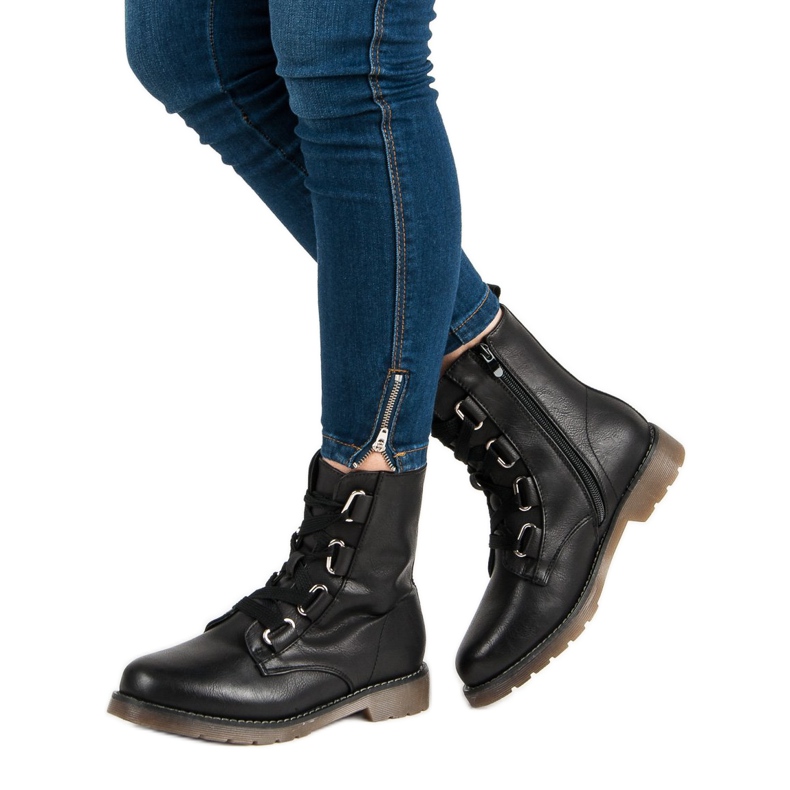 SDS Trabajadores con nudos negros 1