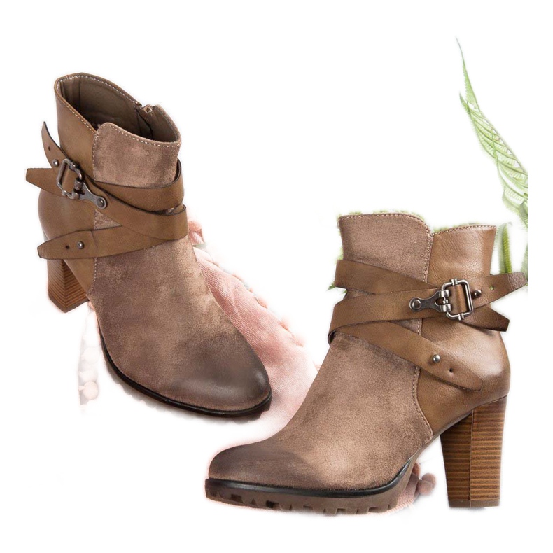 Super Mode Botas con estilo en el poste marrón 1