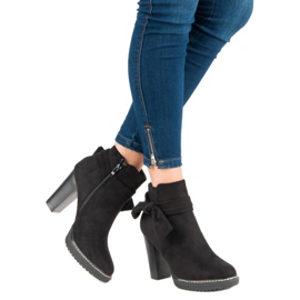 Cm Paris Botines Chelsea de ante con lazo negro 5