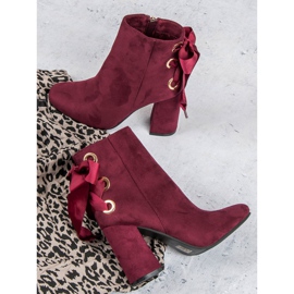 Ideal Shoes Botas sexy en el poste rojo 5