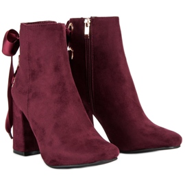 Ideal Shoes Botas sexy en el poste rojo 3