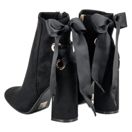 Ideal Shoes Botas sexy en el poste negro 2