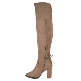 Cm Paris Botas de gamuza en un pilar marrón 2
