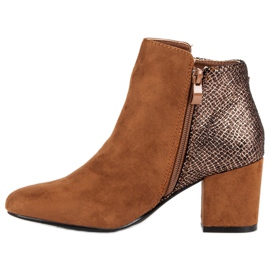 Nio Nio Botas elegantes en el poste marrón 1