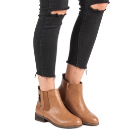 Kayla Botas camel con tacón plano marrón 5