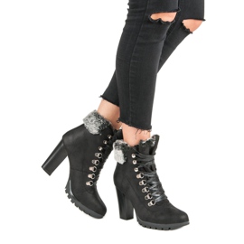 Cm Paris Botines con cordones en un poste negro 1 Cm Paris Botines con cordones en un poste negro 1