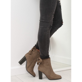 Botas marrones de tacón 1331 Caqui beige 1