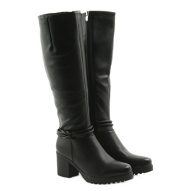 Botas negras FILIPPO 476 en el poste negro 4