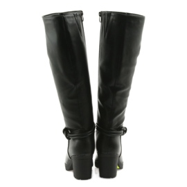 Botas negras FILIPPO 476 en el poste negro 3