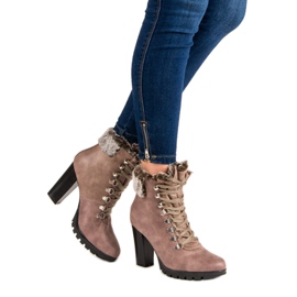 Cm Paris Botines con cordones en un poste marrón 1 Cm Paris Botines con cordones en un poste marrón 1