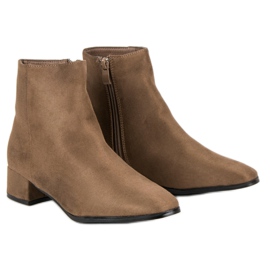 Super Mode Botas beige de tacón plano 5