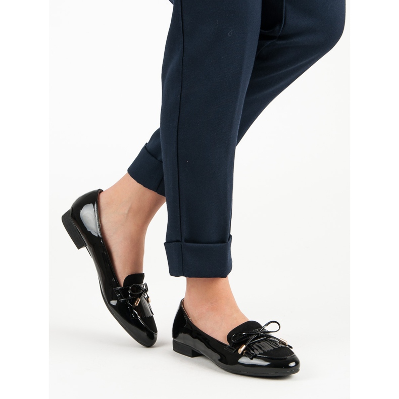 Mocasines Lacados Con Lazo negro 2 Mocasines Lacados Con Lazo negro 2