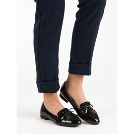 Mocasines Lacados Con Lazo negro 1