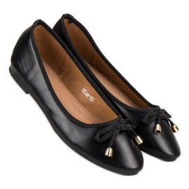 Bailarina negra con lazo negro 4