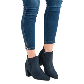 Belle Women Botines de gamuza en una barra azul 1