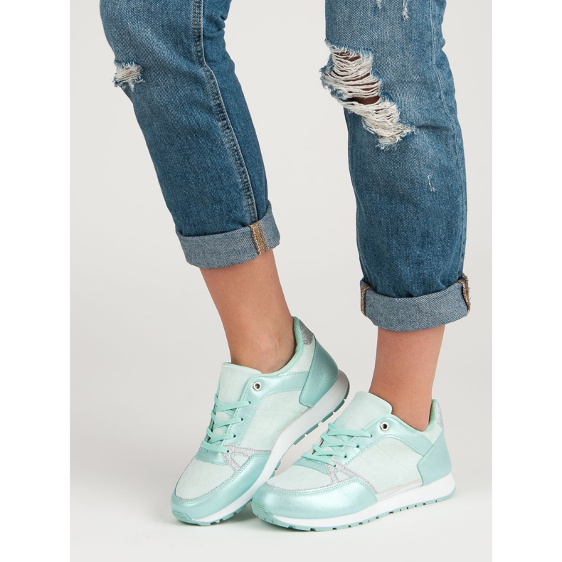 Calzado deportivo con cordones blanco gris verde 2 Calzado deportivo con cordones blanco gris verde 2