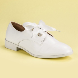 Tina&Co Zapatos brogues atados blanco 4