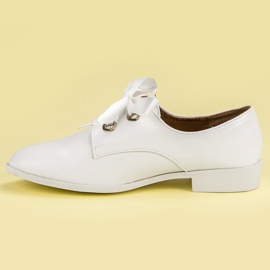 Tina&Co Zapatos brogues atados blanco 5