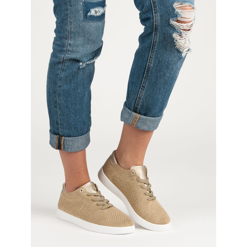 Calzado deportivo cómodo amarillo 1 Calzado deportivo cómodo amarillo 1