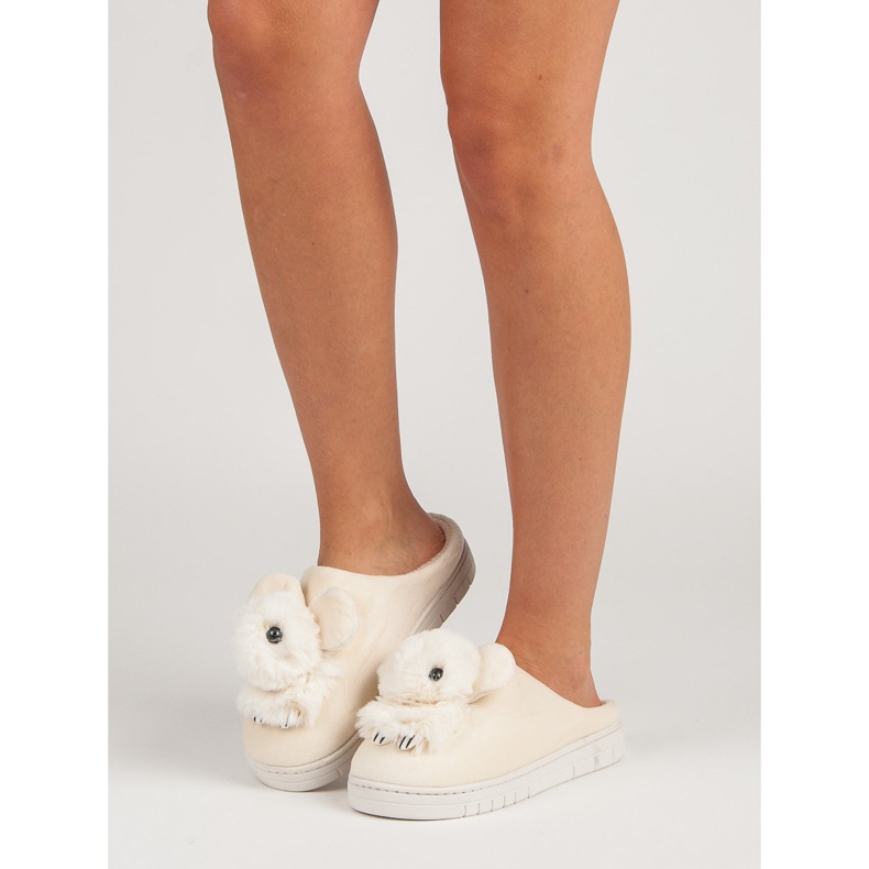 Pantuflas cómodas marrón 1 Pantuflas cómodas marrón 1