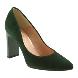 Bombas verdes en el poste Espinto 689 1