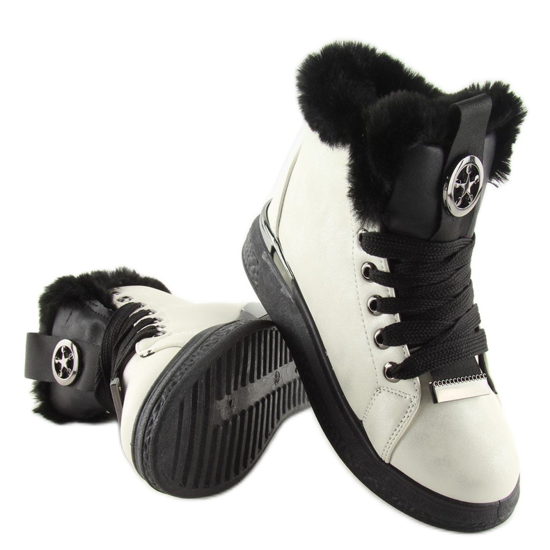 Zapatillas negras con aislamiento F506 blanco 2