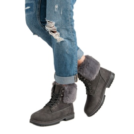 SDS Tramperos grises con piel 2