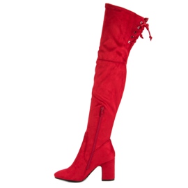 Super Me Botas rojas hasta el muslo en un poste rojo 3