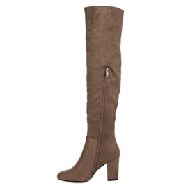 Kayla Mosqueteros beige 3
