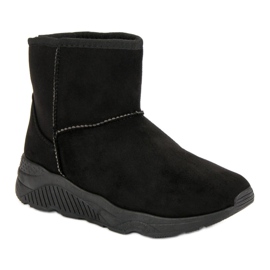 Botas de nieve en la plataforma negro 2